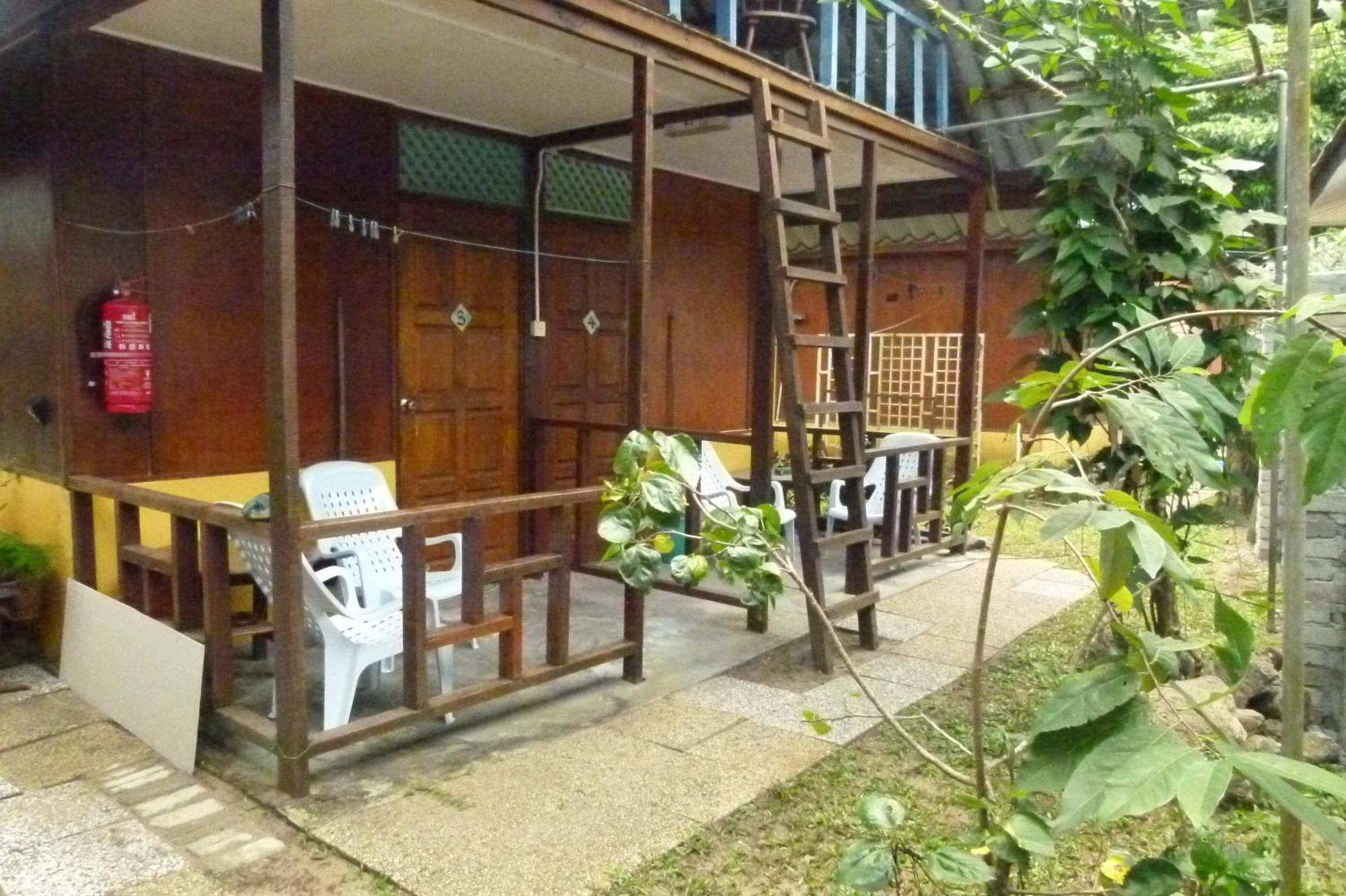 Cheers Garden Chalet Kampong Ayer Batang Екстериор снимка