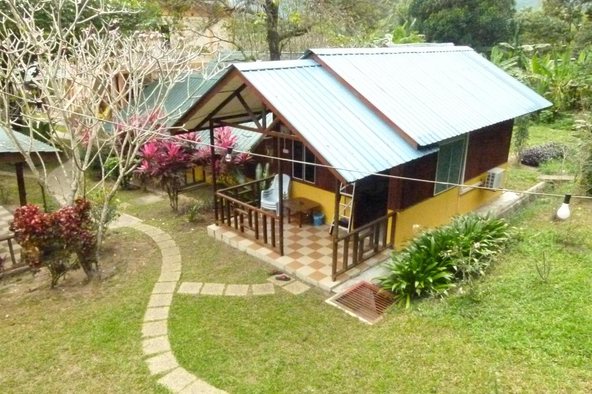 Cheers Garden Chalet Kampong Ayer Batang Екстериор снимка