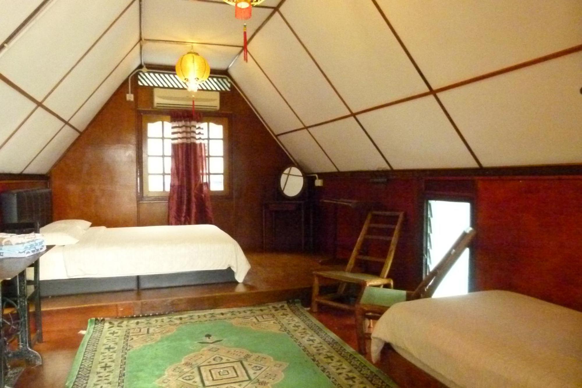 Cheers Garden Chalet Kampong Ayer Batang Екстериор снимка